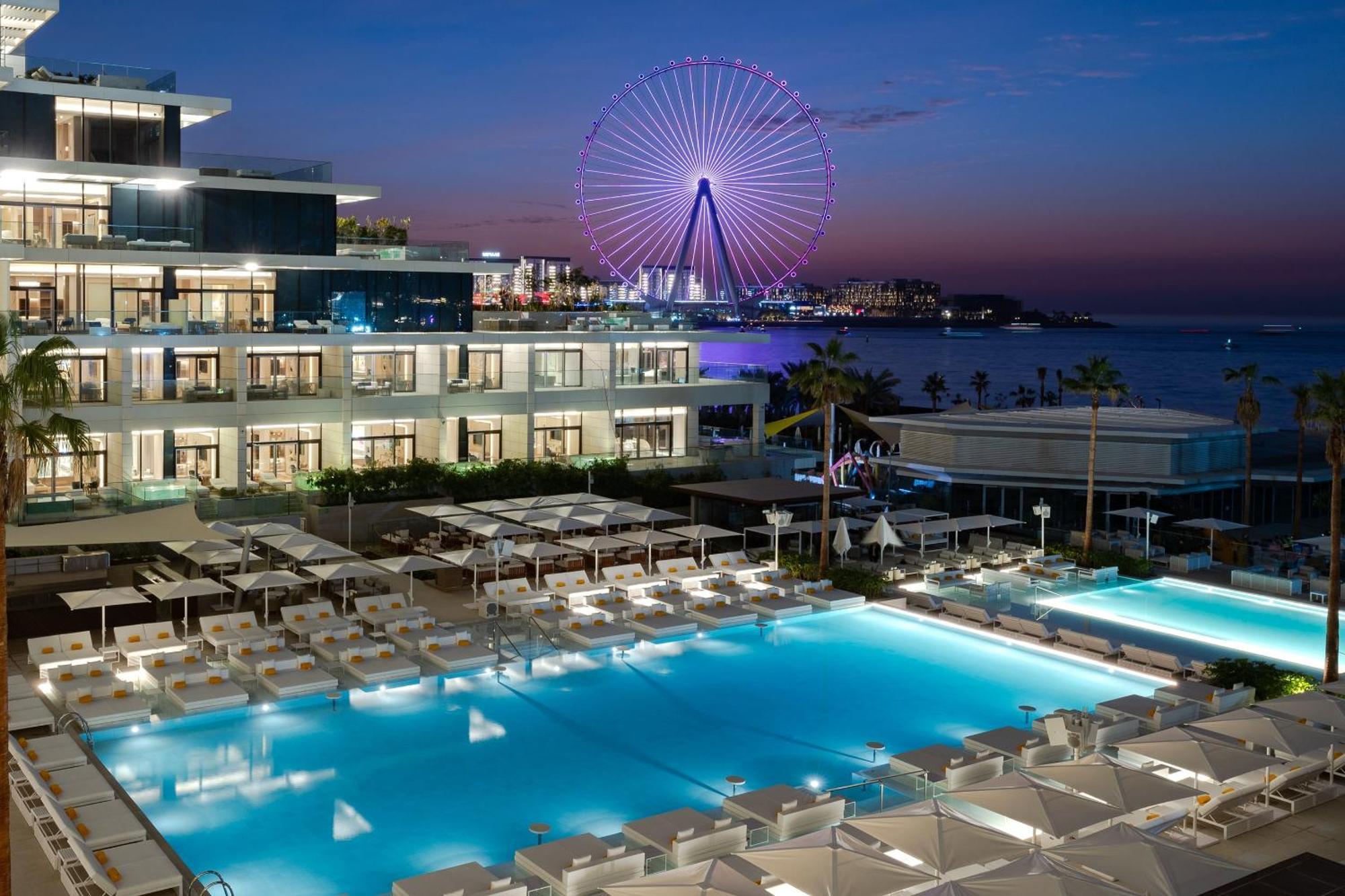 Five Luxe Hotel Дубай Екстериор снимка The Westin Athens