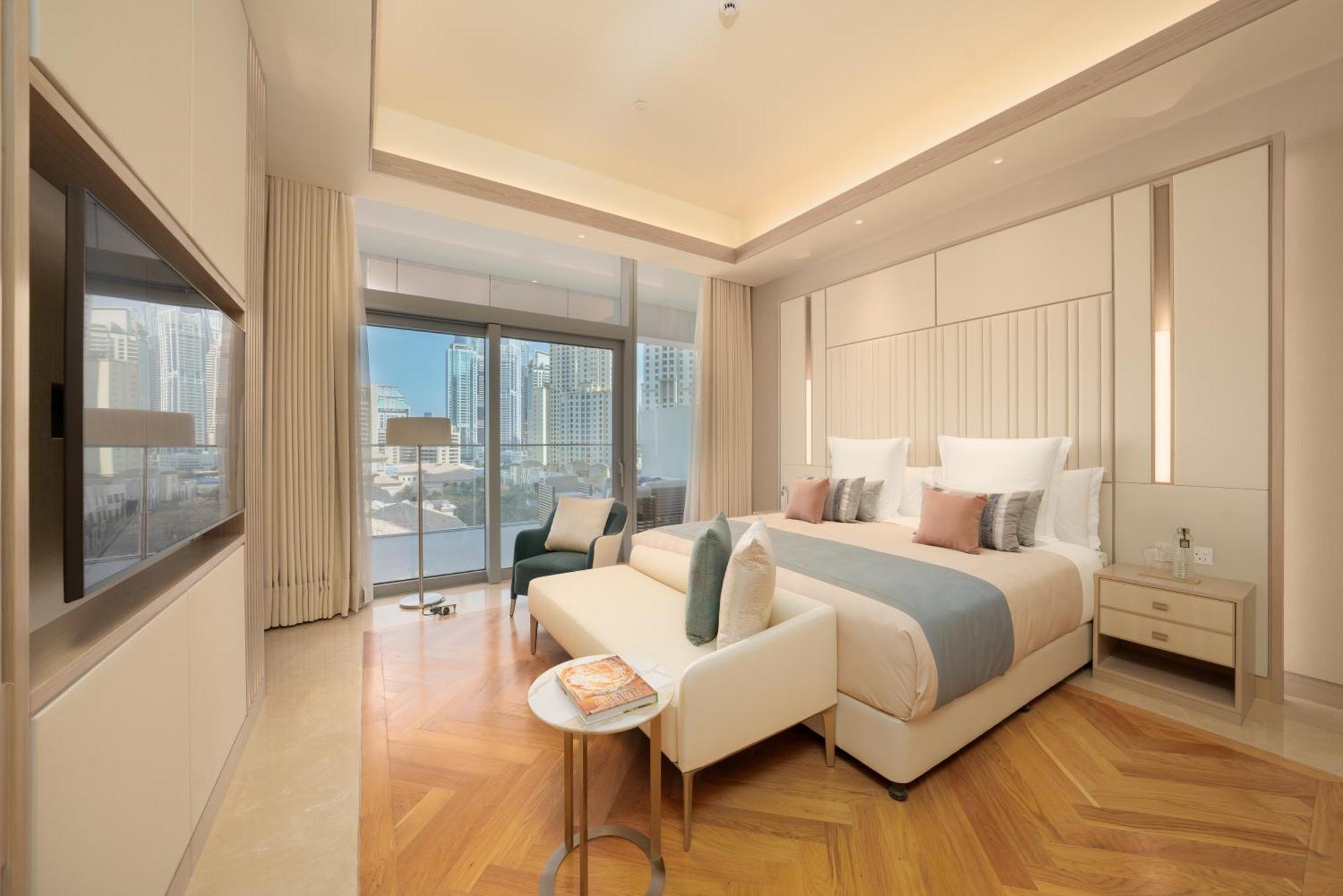 Five Luxe Hotel Дубай Екстериор снимка Deluxe Suite